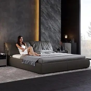 Итальянская постмодернистская кожаная кровать Роскошная современная минималистичная кровать для главной спальни Скандинавская минималистичная свадебная кровать Кожаная кровать